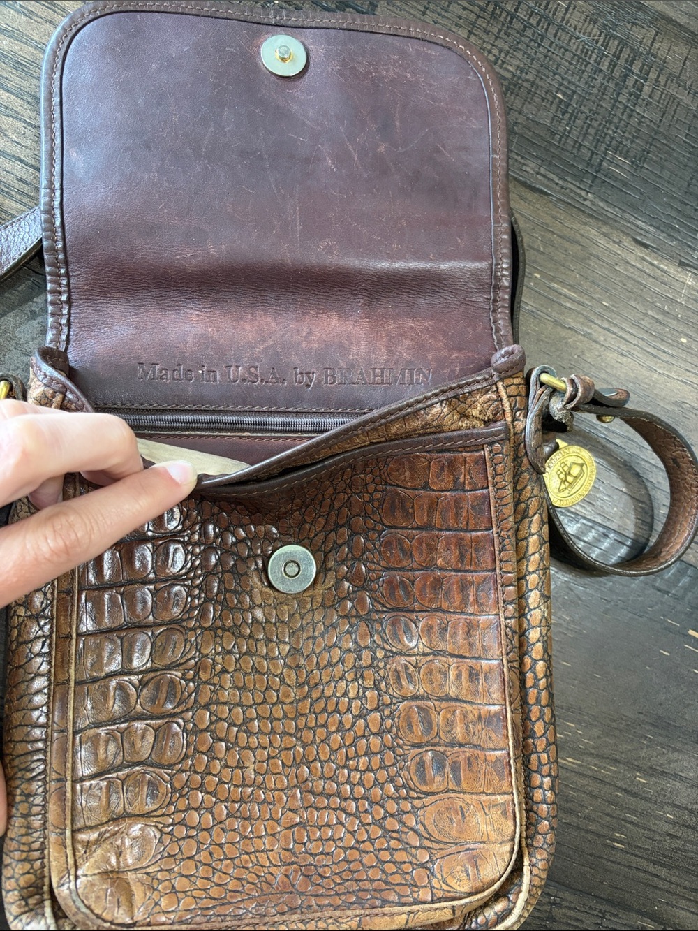Brahmin Brown Croc-Embossed Leather Messenger Crossbody
